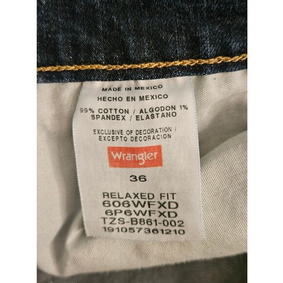 Wrangler Men's Size 36 5 Pocket Denim Short‎ Relaxed Fit - Picture 3 of 4